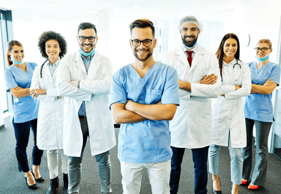 Suplementos Nutricionais Orais sendo utilizados em ambiente clínico para pacientes desnutridos