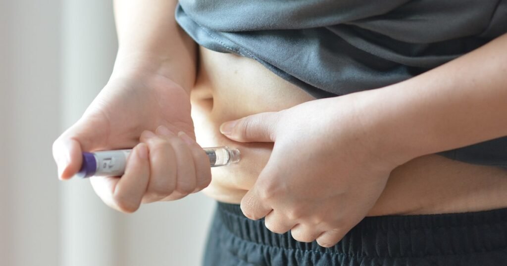 Imagem ilustrativa sobre o tratamento da obesidade com Mounjaro e tirzepatida